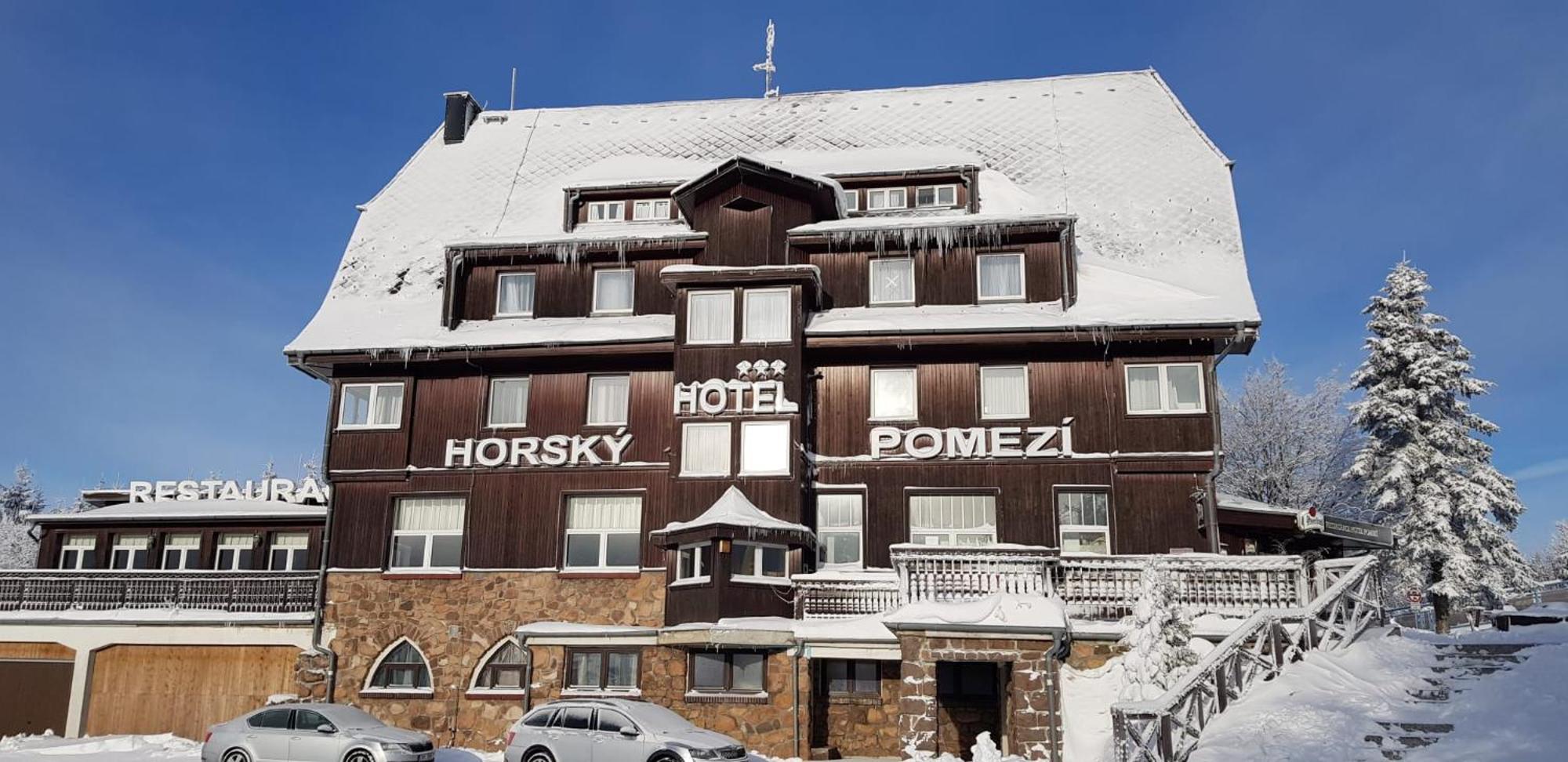 Cínovec Hotel A Restaurace Pomezi מראה חיצוני תמונה